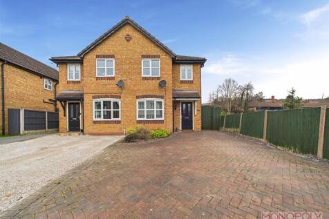 Tegid Drive, New Broughton, Wrexham 3 bed semi