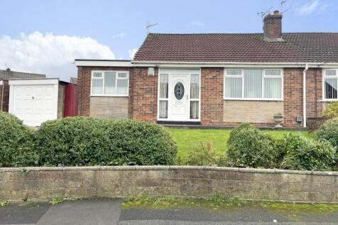 2 bedroom semi-detached house for sale