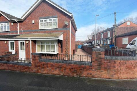 2 bedroom town house for sale