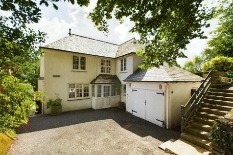 Wadebridge, Cornwall 3 bed detached house for sale