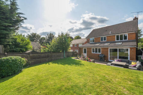 Reads Field, Four Marks, Alton... 4 bed detached house for sale