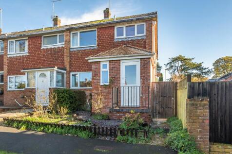 Ash Walk, Alresford, Hampshire, SO24 3 bed end of terrace house for sale