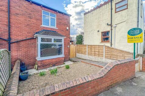 Peel Street, Wakefield WF4 2 bed house for sale