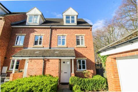 Bracken Hill View, Wakefield WF4 3 bed end of terrace house for sale