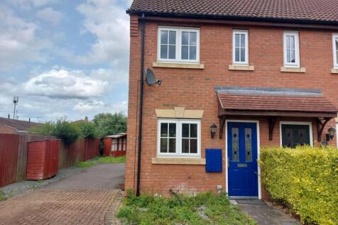 2 bedroom end of terrace house for sale