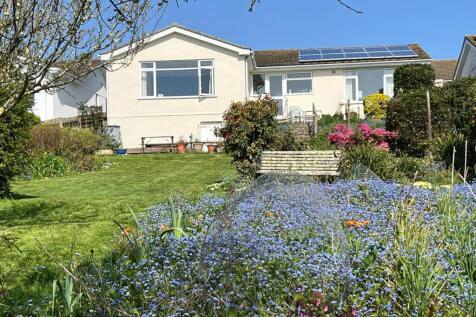 3 bedroom bungalow for sale
