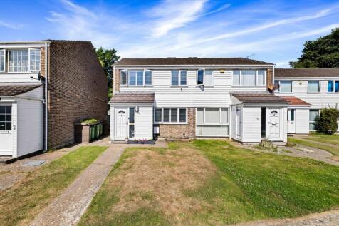 Enbrook Valley, Folkestone, CT20 3 bed semi