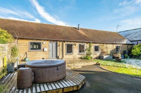 Much Cowarne,  Herefordshire,  HR7 2 bed barn conversion for sale