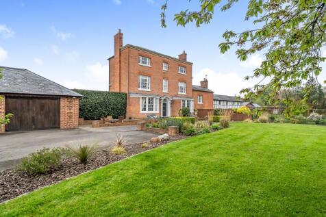 Character Georgian property., ... 6 bed townhouse for sale
