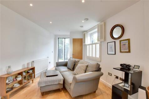 Blackwall Lane, Greenwich, London, SE10 2 bed apartment for sale