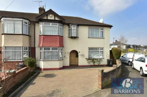 5 bedroom end of terrace house for sale