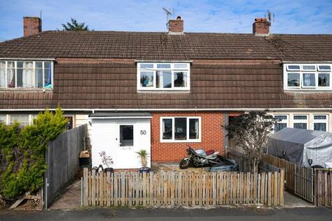 Sharps Crest, Heathfield 3 bed terraced house for sale