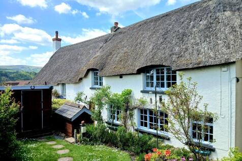 2 bedroom cottage for sale