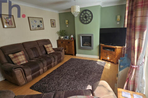 Newport PO30 3 bed detached house for sale
