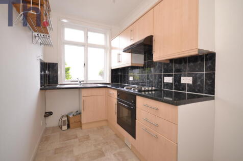 Church Lane, Ryde PO33 2 bed maisonette for sale
