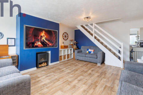 Newport PO30 3 bed terraced house for sale