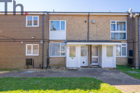 Fernhill Court, Sandown PO36 2 bed flat for sale