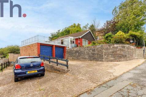 Newport PO30 3 bed detached bungalow for sale
