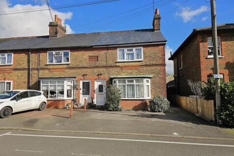 Mount Road, Braintree, CM7 2 bed end of terrace house for sale