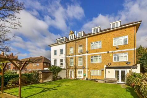 Eldon Park, South Norwood, London, SE25 2 bed flat for sale