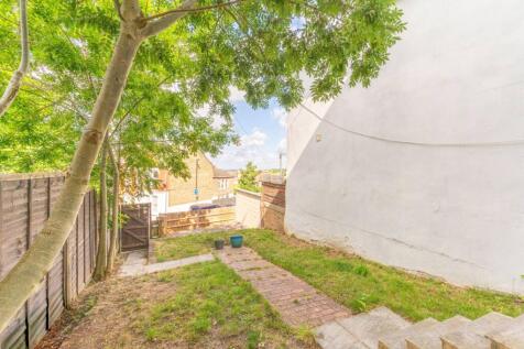 Mersham Road, Thornton Heath, CR7 1 bed maisonette for sale