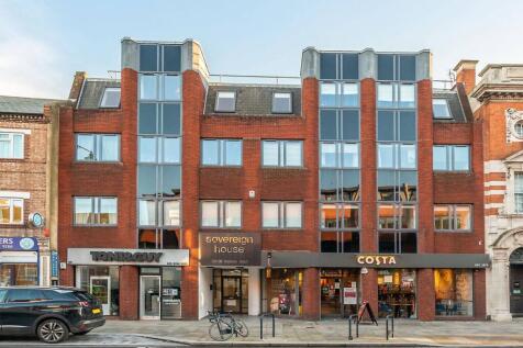 Sovereign House, Twickenham, TW1 1 bed flat for sale