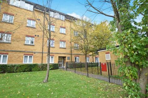 Wood Lane, Isleworth 1 bed apartment for sale