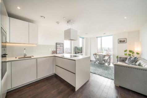 Gaumont Place, London SW2 2 bed flat for sale