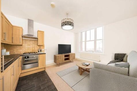 1 bedroom flat for sale