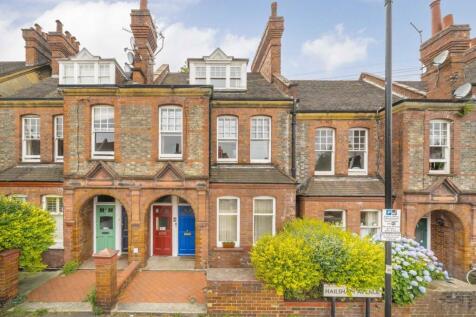 Hailsham Avenue, London SW2 3 bed flat for sale