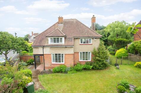 Broadfield Road, Folkestone, CT20 4 bed detached house for sale