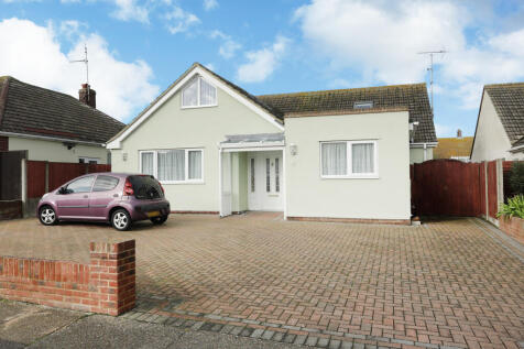 David Avenue, Cliftonville, CT9 3 bed detached bungalow for sale