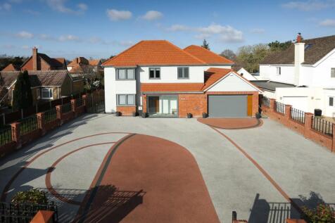 Newhaven, Littlebourne Road... 6 bed detached house for sale