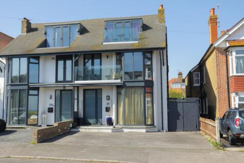 Westcliff Gardens, Margate, CT9 4 bed semi