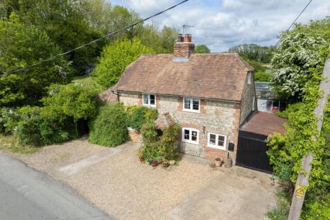 Roman Road, Aldington, Ashford, Kent... 3 bed detached house for sale