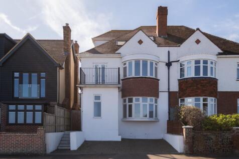 Western Esplanade, Herne Bay, Kent, CT6 4 bed semi
