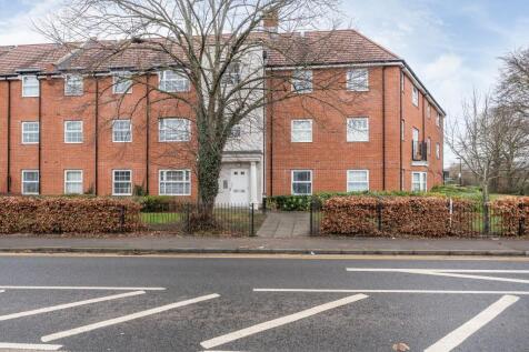 Wokingham,  Berkshire,  RG41 2 bed flat for sale