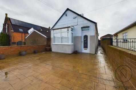 1 bedroom detached bungalow for sale