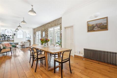 Clapham Manor Street, London, SW4 3 bed apartment for sale