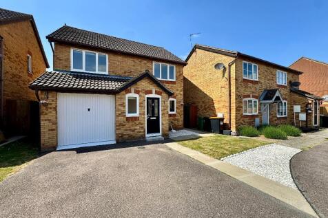 Nicholls Close, Barton Le Clay... 4 bed detached house for sale