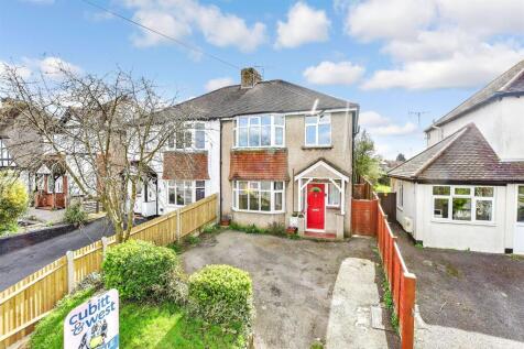 Chichester Road, Bognor Regis, West... 3 bed semi