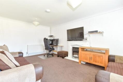 2 bedroom semi-detached bungalow for sale
