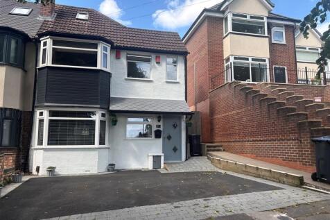 Rectory Park Road, Sheldon, Birmingham 3 bed semi