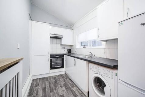 Samuel Close, E8, Haggerston, London, E8 3 bed flat for sale