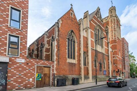 Victoria Park Borders, Hackney Wick... 3 bed flat for sale