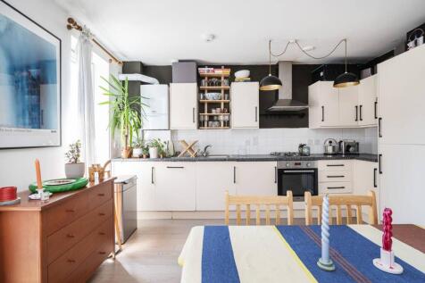 Collent Street, Hackney, London, E9 1 bed flat for sale