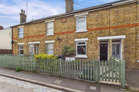 California Road, Mistley... 2 bed terraced house for sale