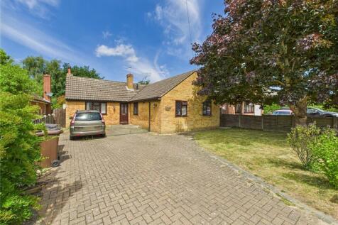 4 bedroom bungalow for sale