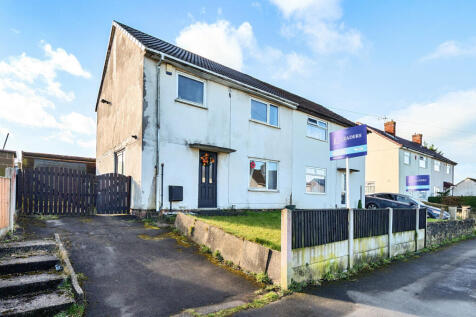 Preston Road, Rainworth, Mansfield 3 bed semi