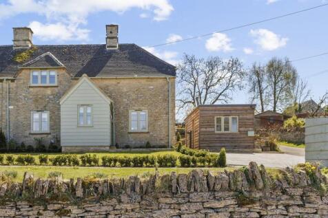 4 bedroom semi-detached house for sale